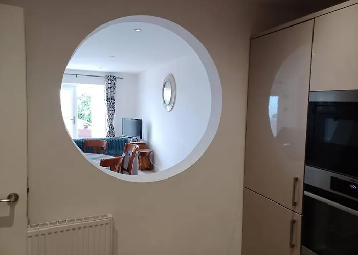 Admiral's View - 1 Scarborough